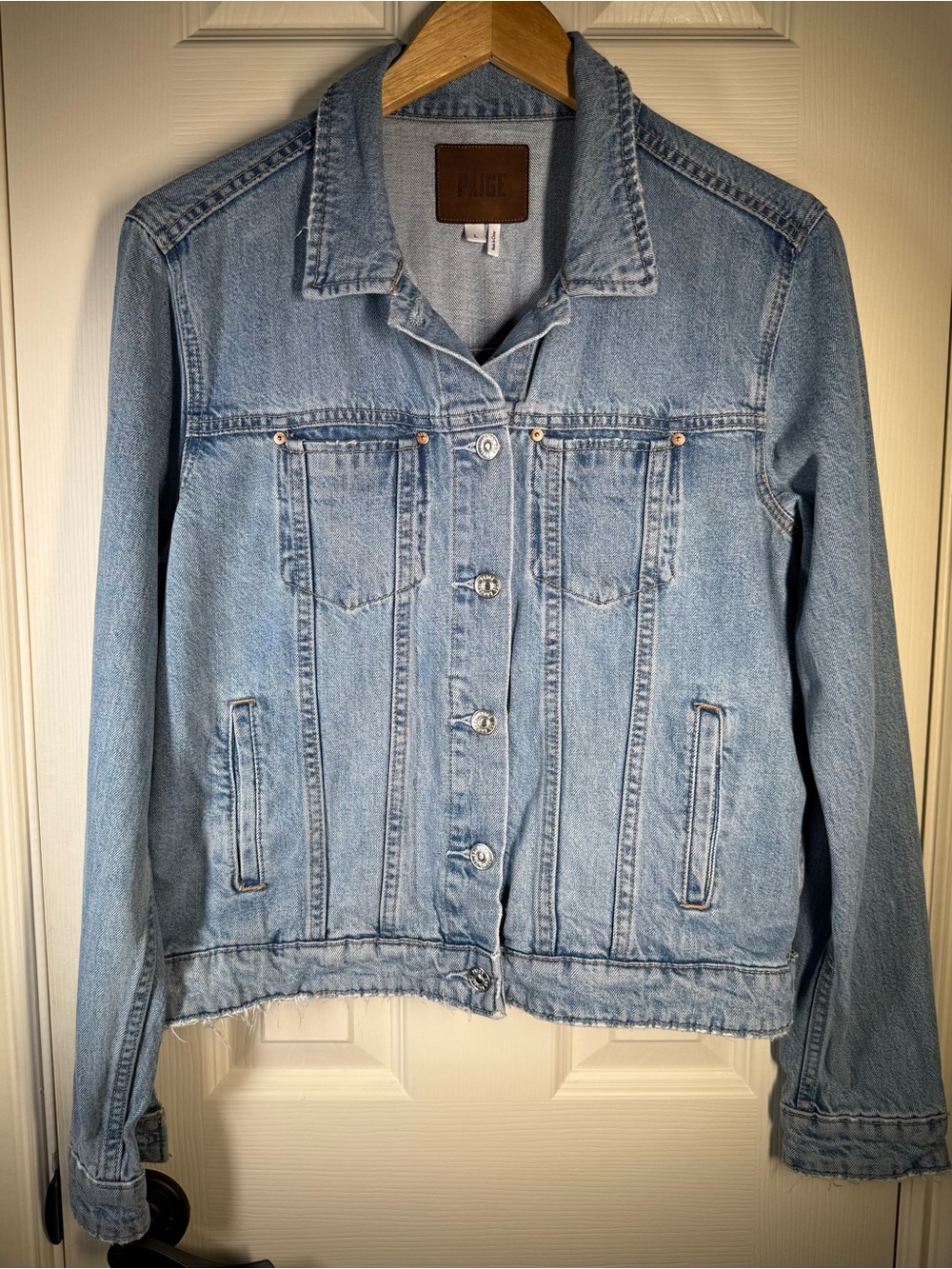 PAIGE Sz L Rowan Light Wash Women's Denim Jacket - Pale Blue